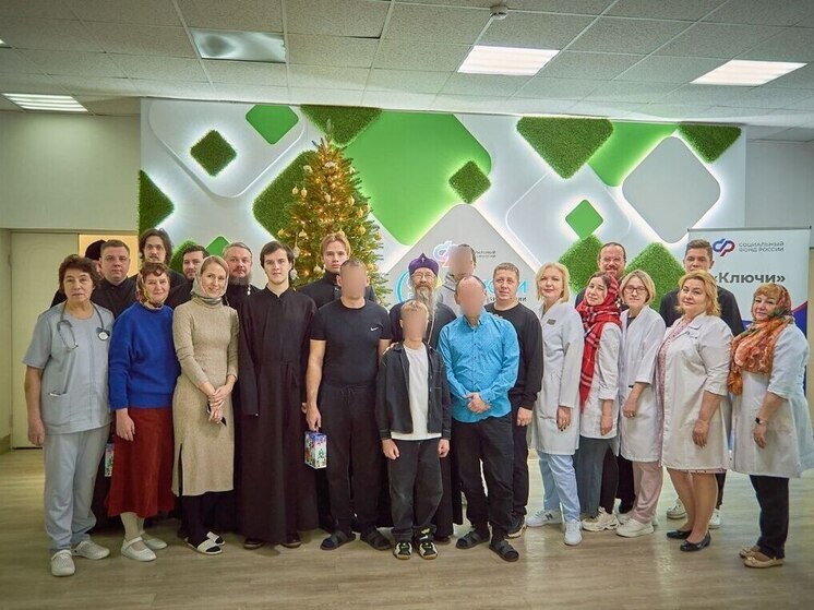 Митрополит Ростислав поздравил пациентов реабилитационного центра в Томске