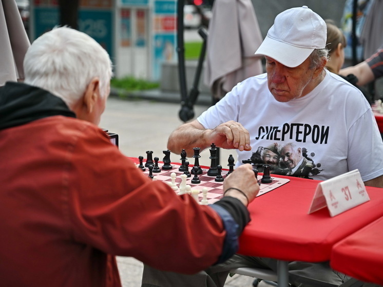 Nature Aging: названы два возрастных этапа, когда старение идет резко