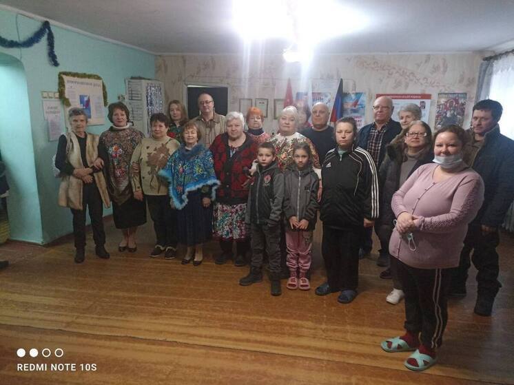 В Шахтерске в ПВР провели праздничный концерт (6+)