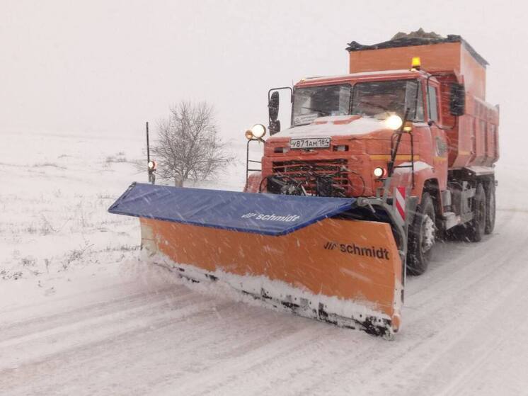 В Херсонской области дорожные службы работают в усиленном режиме