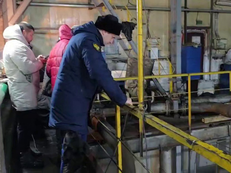 В хабаровском поселке Новый Ургал разбираются с крупной коммунальной аварией