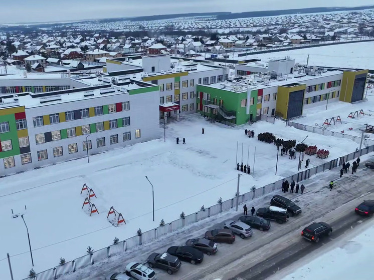 Радий Хабиров открыл новую школу в Уфимском районе