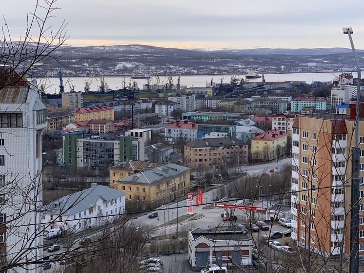 В Мурманске нашли нарушения в зданиях и одного нелегального торговца
