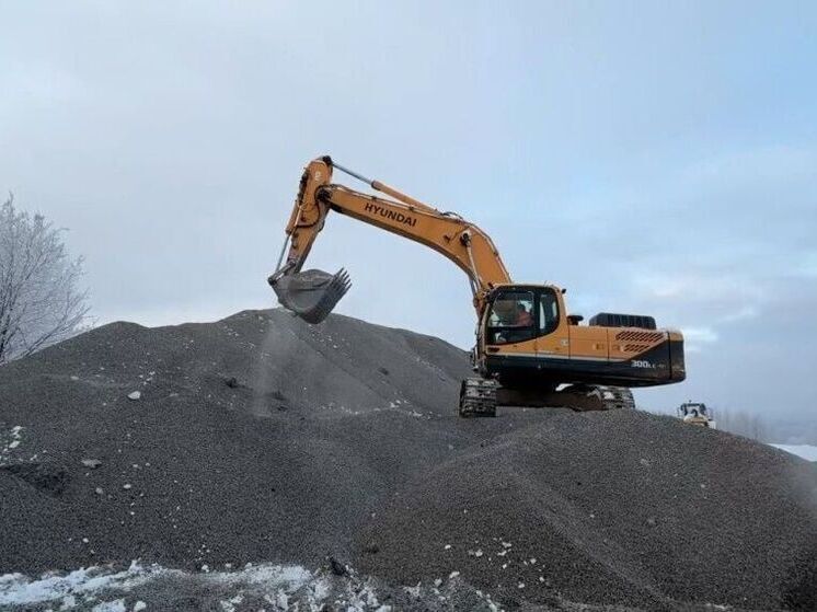 17,5 тысяч тонн щебня: в Кирове началась подготовка к ремонту дорог