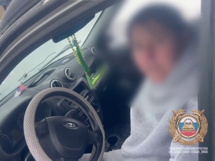 Автоинспекторы Башкирии задержали пьяную женщину на легковушке