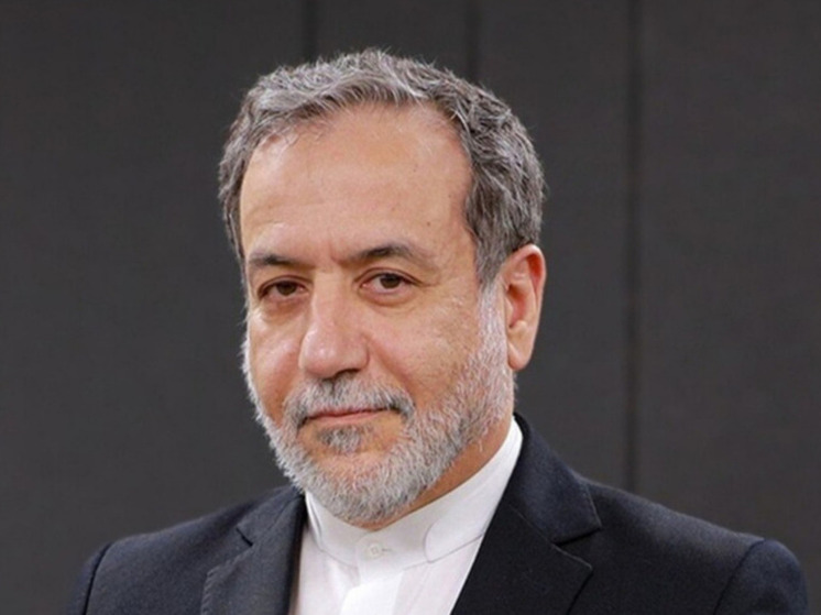 Арагчи: Иран не намерен принимать превентивные меры и готов к войне