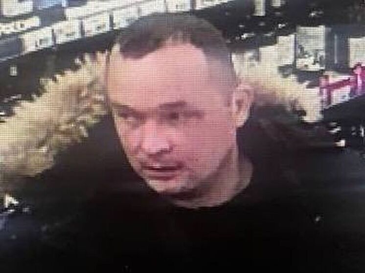 Иркутянин платил за пиво и сигареты чужой картой