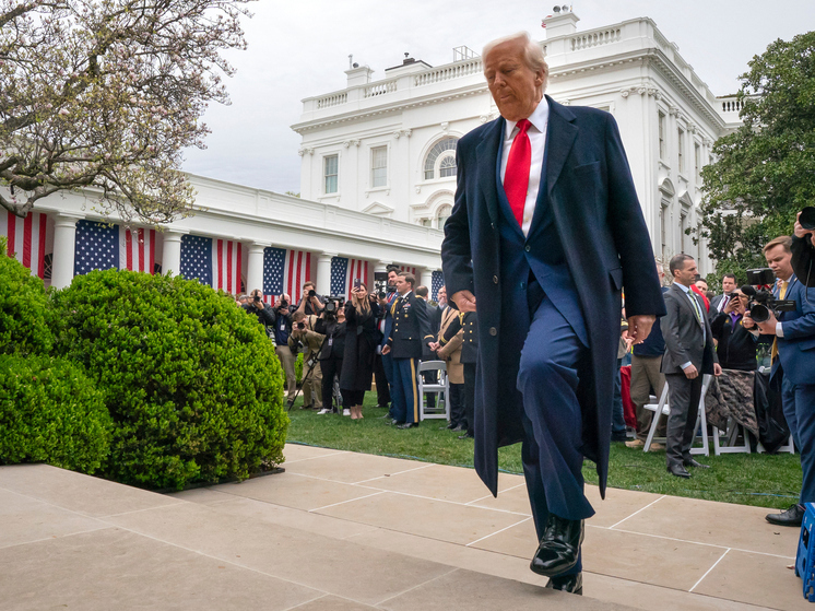 Генерал Козей: Трамп может захватить Гренландию с помощью гибридной операции