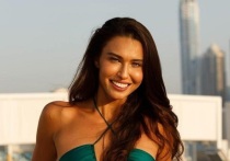 Российская теннисистка Виталия Дьяченко осмотрела одну из главных достопримечательностей ОАЭ. Спортсменка посетила Мечеть шейха Заида — одну из шести самых больших мечетей в мире, расположенную в Абу-Даби.