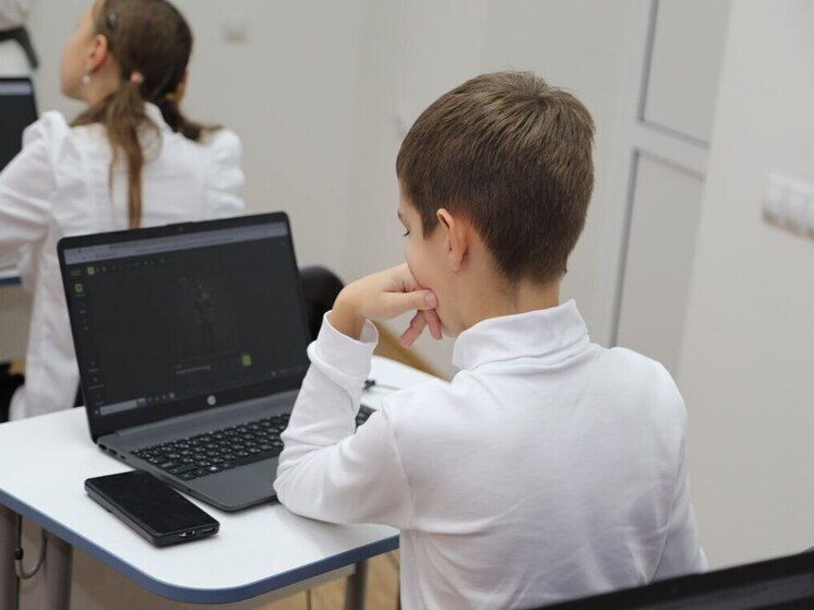 Школьники Приангарья узнают всё о кибербезопасности в космосе