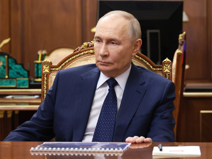 Путину рассказали, сколько россиян работают на оборонку