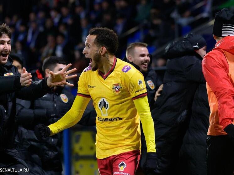 Инсайдер Ильев заявил, что Рейес получал в Туле 1,5 млн рублей в месяц "чистыми"