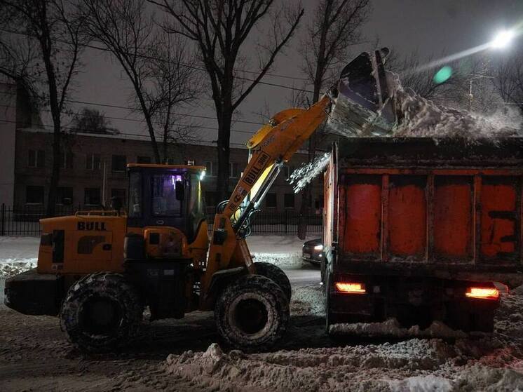 Губернатор Самарской области Вячеслав Федорищев поручил Госжилинспекции в течении 2 месяцев провести масштабный анализ работы управляющих компаний (УК) в регионе
