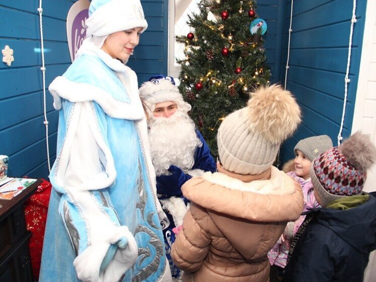 Курскую «Приемную Деда Мороза» посетили на праздники почти 4 тысяч детей