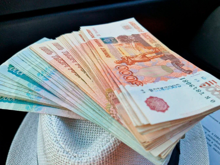 Липчанин потерял 15 тысяч рублей на билетах в кино