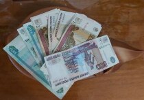 Пенсионер из Оленегорска пригласил в гости знакомую и попросил ее сходить в магазин