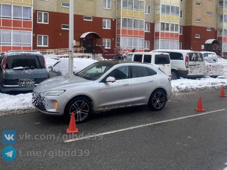 За один час в Калининграде водители умудрились сбить двоих детей