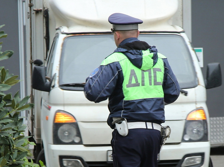 Водитель поджег машину, чтобы не отдавать ее на штрафстоянку