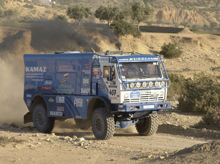 Гонщики из команды «КАМАЗ-мастер» не будут участвовать в «Дакаре» из-за запрета на российскую символику