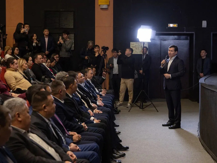 Новый трудовой год в Калмыкии начался со стратегической сессии