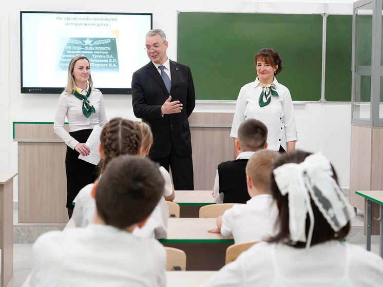 Губернатор Ставрополья оценил обновленные соцобъекты в Петровском округе