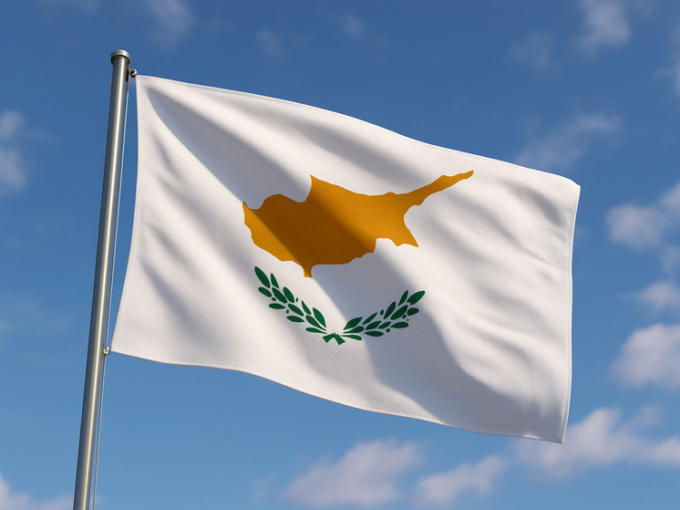 На Кипре уволился глава аппарата президента из-за видеокомпромата и коррупционного скандала