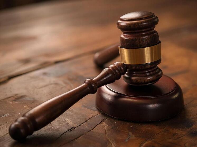 Шестерых сахалинских чиновников и полицейских будут судить за сокрытие браконьерства и присвоение икры