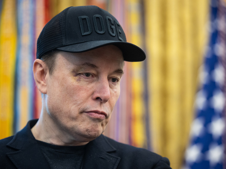 Илон Маск заявил, что создал компанию SpaceX для встречи с инопланетянами