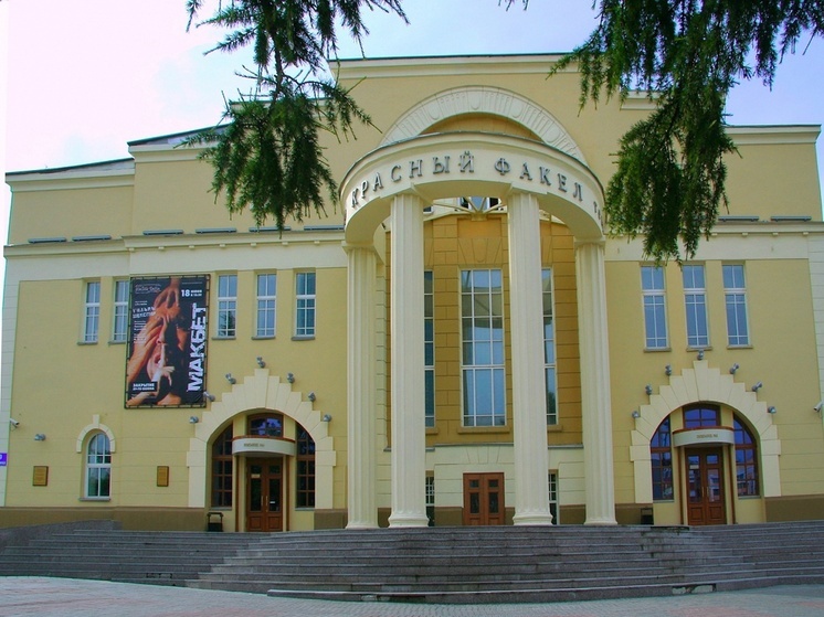 В Новосибирске осудили троих мужчин за мошенничество по «Пушкинской карте»