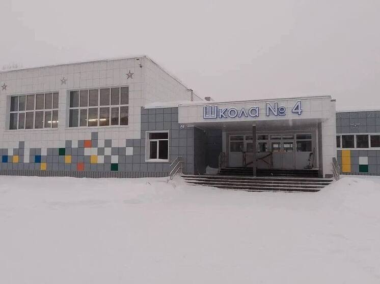 В Мысках, в Кузбассе, после масштабной реконструкции вновь распахнула свои двери школа №4