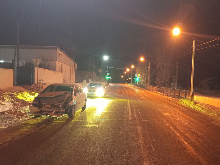 В Бурятии в тройном столкновении иномарок пострадала 78-летняя бабушка