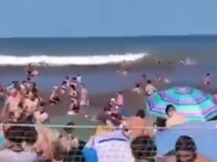 Десятки пострадали, один погиб из-за метеоцунами в Аргентине