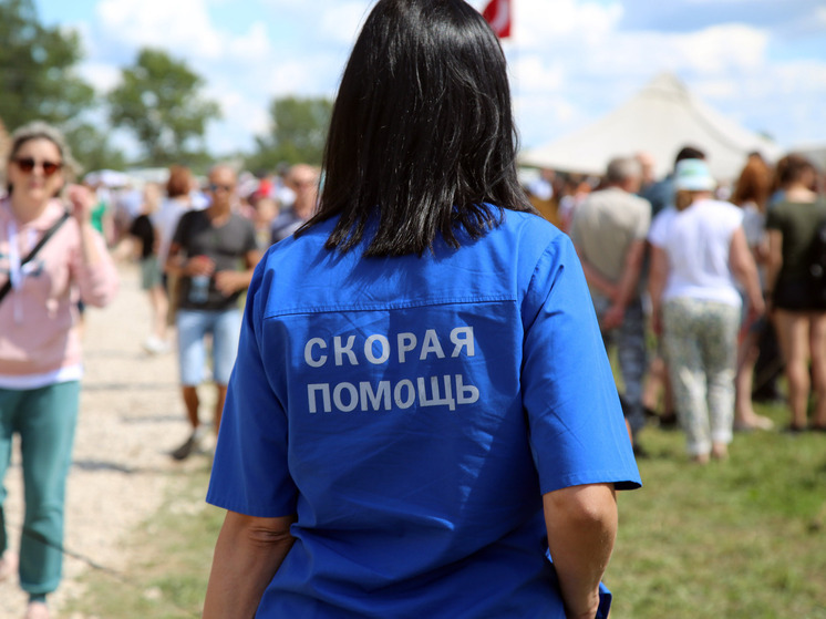 В Якутии выявили нарушения в работе бассейна, где отравились хлором 13 детей