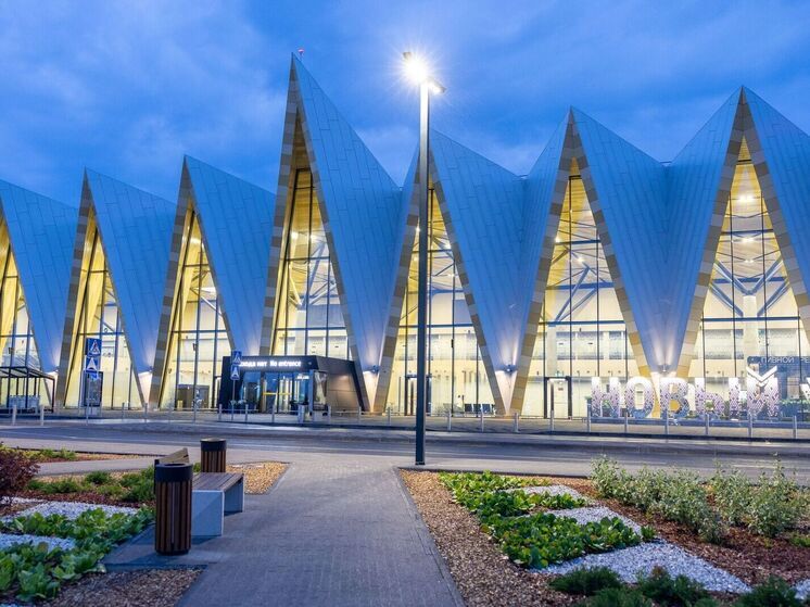 Аэропорт Нового Уренгоя принял более 31 тысячи пассажиров за каникулы