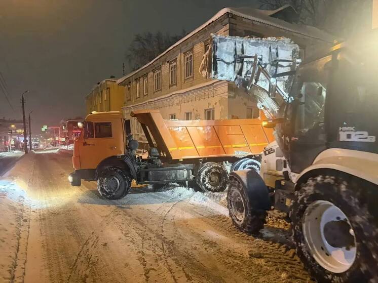 Более шести тысяч кубометров снега вывезли за ночь с улиц Пензы