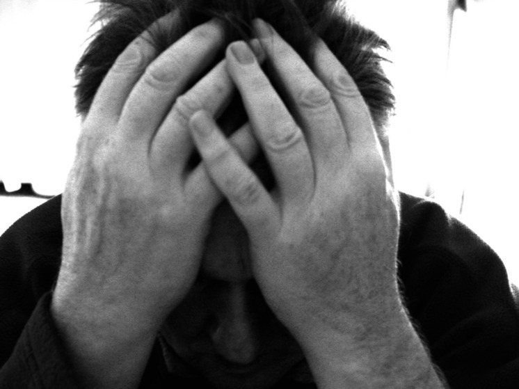 Нижегородцам напомнили, как распознать депрессию и получить помощь