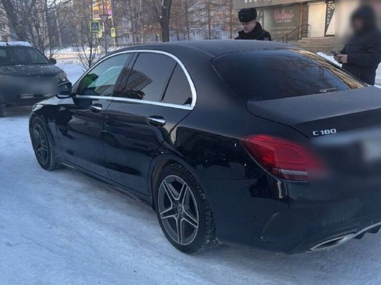 Ангарчанин угнал Mercedes