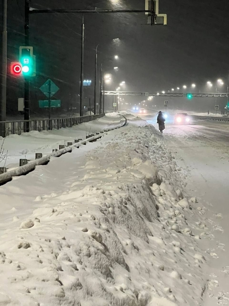Ивановцы пожаловались на не чищенную дорогу