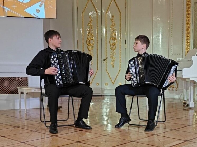 Юные баянисты из Пскова завоевали высшую награду на международном конкурсе