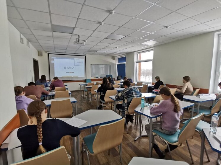 Более 120 ленинградских школьников приняли участие в олимпиаде по биологии