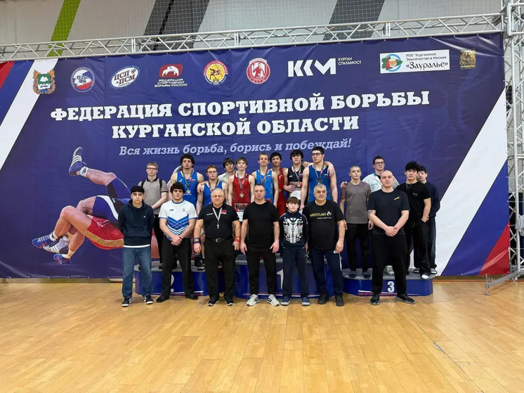 Югорские борцы пробились на Первенство России