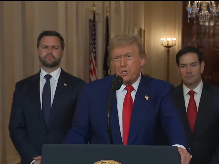 Трамп обсуждает военные удары по Ирану в ответ на подавление протестов