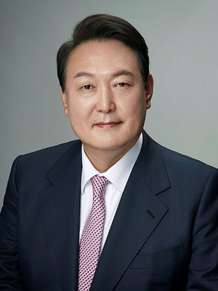 Прокуратура Южной Кореи потребовала смертной казни для экс-президента Юн Сок Ёля