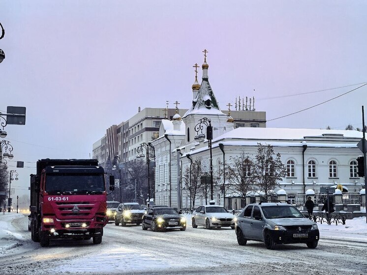 Тюменским водителям советуют воздержаться от дальних поездок из‑за сильных морозов