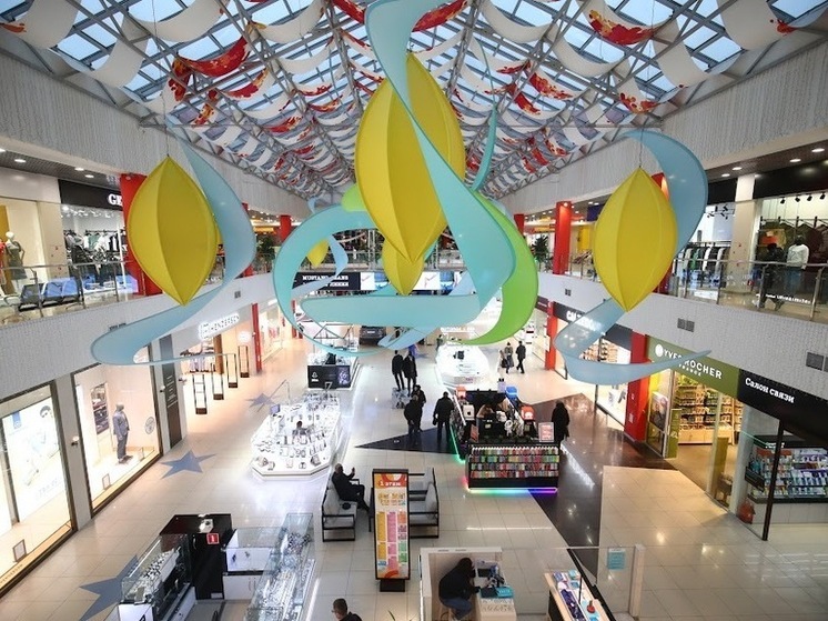 Трое подростков украли из магазина в Волгоградской области продукты