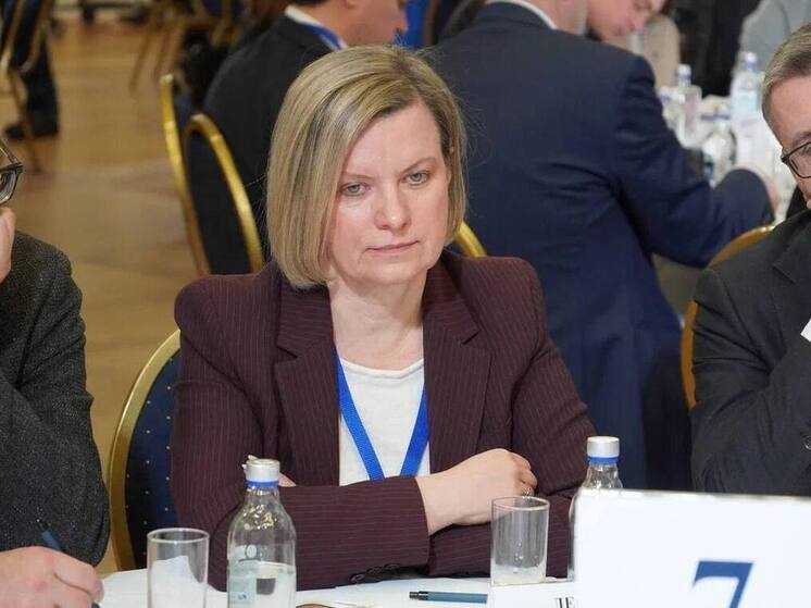 Шапша наградил своего заместителя медалью