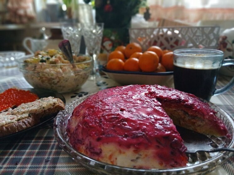 Нутрициолог Чаевская: после новогодних застолий лучше всего упростить еду