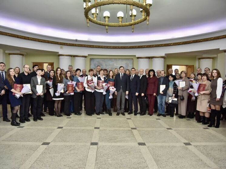 Орловских журналистов поздравили с профессиональным праздником