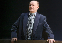 Авангард Леонтьев много лет преподавал в Школе-студии МХАТ рука об руку с ее ректором Игорем Золотовицким