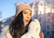 В пятницу, 16 января, Красноярск продолжит находиться во власти сильных морозов
По прогнозам синоптиков, дневная температура составит -33…-35°C, сохранив для города экстремально холодную погоду